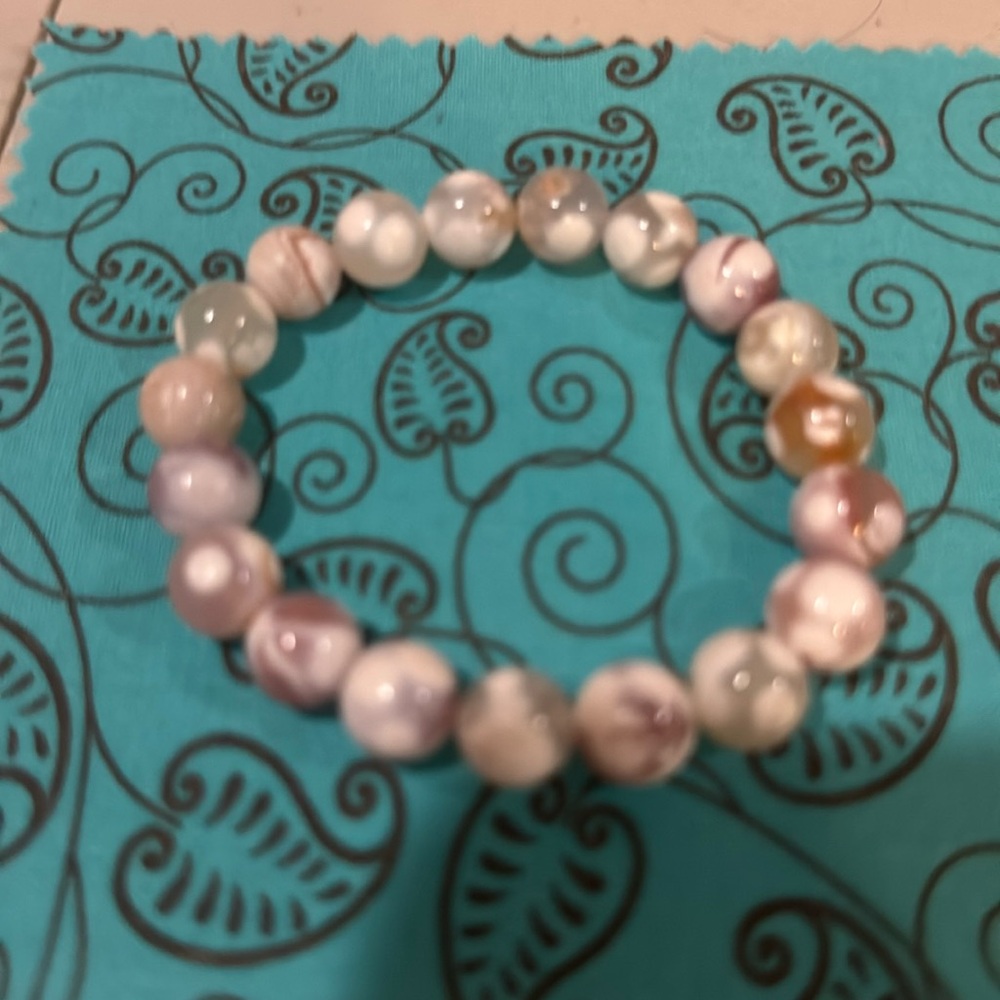 White beaded bracelet